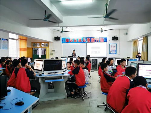 靈洞科技試驗班 計算機軟件編程課程首次開班，引領技術開發新浪潮